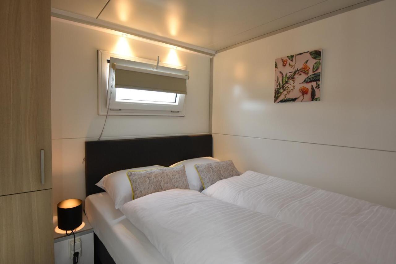 Tiny Floating House Ibiza Villa Maastricht Kültér fotó